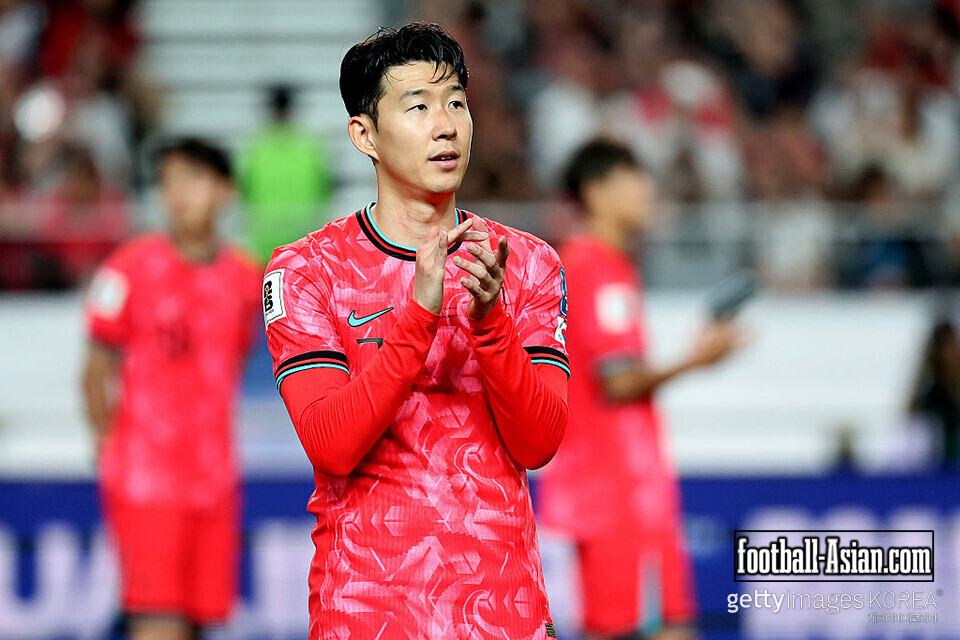 SEOUL, SOUTH KOREA - JUNE 10: Son Heung Min of South Korea applauds supporters during the FIFA World Cup Asian Third Qualifier Group B match between South Korea and Kuwait at Seoul World Cup Stadium on June 10, 2025 in Seoul, South Korea. (Photo by Chung Sung-Jun/Getty Images)