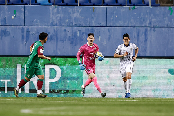 김천상무의 골키퍼 이주현