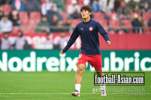 GIRONA, SPAIN - NOVEMBER 03: Min-Su Kim 'Minsu' of Girona FC looks on during the warm up prior to LaLiga match between Girona FC and CD Leganes at Montilivi Stadium on November 03, 2024 in Girona, Spain. (Photo by Alex Caparros/Getty Images)