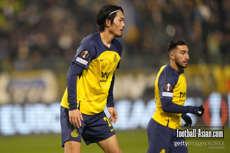 BRUSSELS, BELGIUM - DECEMBER 12: Koki Machida #28 of Royal Union Saint-Gilloise in action in the second half of the UEFA Europa League 2024/25 League Phase MD6 match between R. Union Saint-Gilloise and OGC Nice at King Baudouin Stadium on December 12, 2024 in Brussels, Belgium. (Photo by Alex Bierens de Haan/Getty Images)