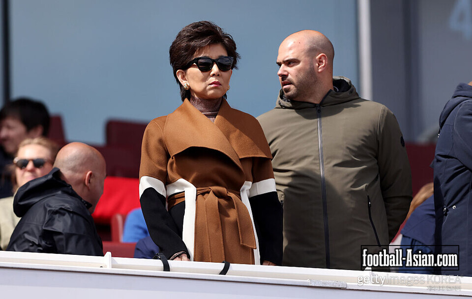 LONDON, ENGLAND - APRIL 19: Michele Kang, owner of Olympique Lyonnais looks on prior to the UEFA Women's Champions League semifinal first leg match between Arsenal WFC and Olympique Lyonnais on April 19, 2025 in London, England. (Photo by Paul Harding/Getty Images)