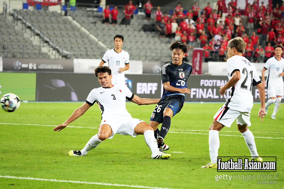YONGIN, SOUTH KOREA - JULY 08: Sota Nakamura of Japan scores his team's sixth goal during the EAFF E-1 Men's Football Championship match between Japan and Hong Kong at Yongin Mireu Stadium on July 08, 2025 in Yongin, South Korea. (Photo by Koji Watanabe/Getty Images)