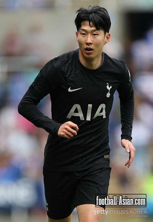 READING, ENGLAND - JULY 19: Heung-Min Son of Tottenham Hotspur reacts during the pre-season friendly match between Reading and Tottenham Hotspur at Select Car Leasing Stadium on July 19, 2025 in Reading, England. (Photo by Ryan Pierse/Getty Images)