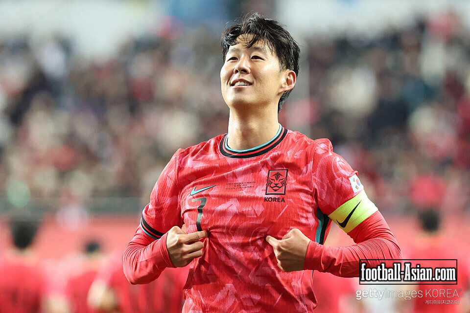 DAEJEON, SOUTH KOREA - NOVEMBER 14: Son Heung Min of South Korea celebrates after scoring the team's first goal during the international friendly match between South Korea and Bolivia at Daejeon World Cup Stadium on November 14, 2025 in Daejeon, South Korea. (Photo by Chung Sung-Jun/Getty Images)